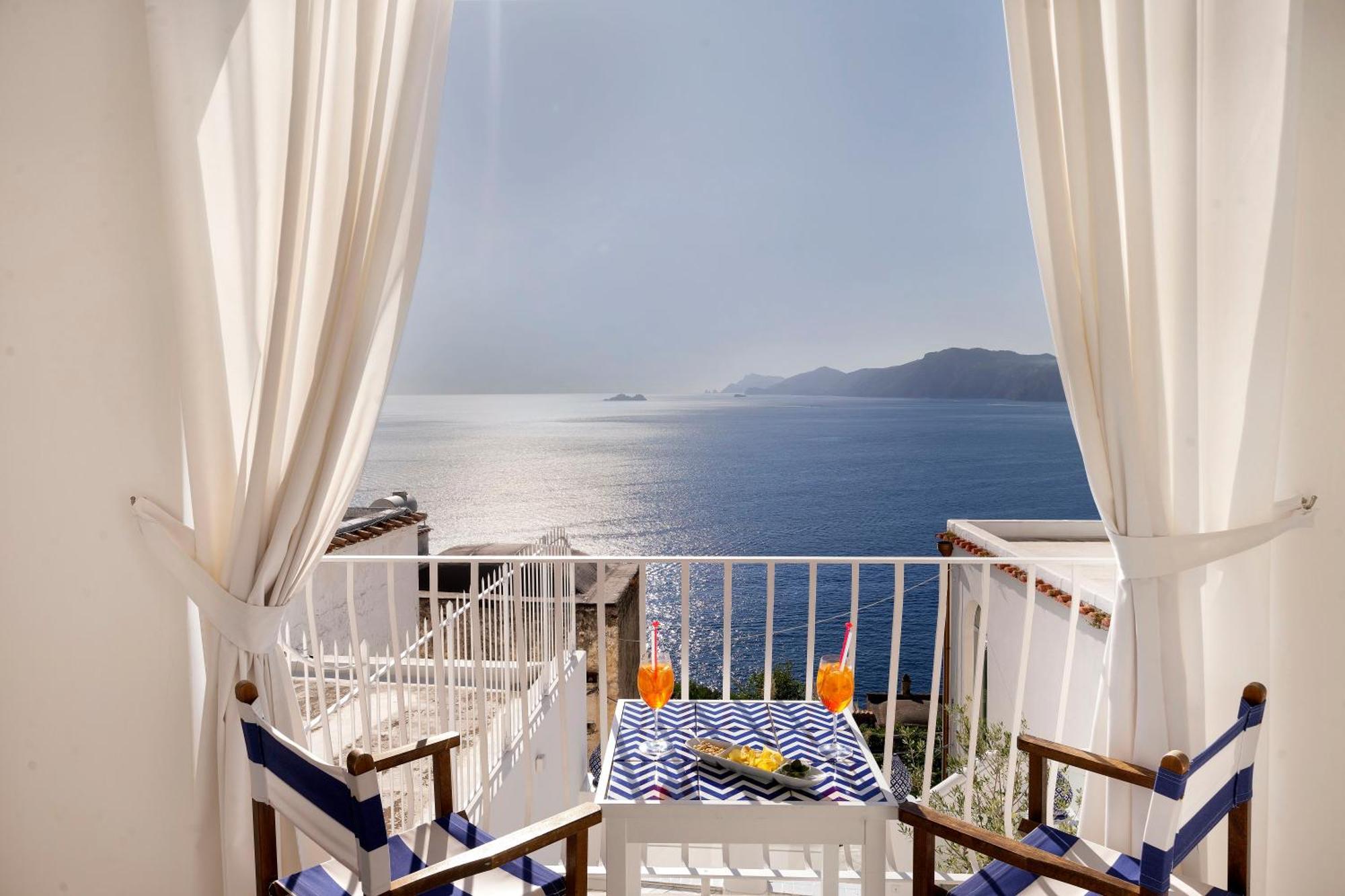 Tramonto D'Oro Hotel Praiano Bagian luar foto